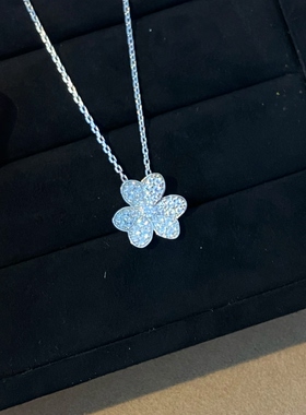 三叶草项链立体花朵闪钻通体925纯银不过敏锁骨链百搭网红同款