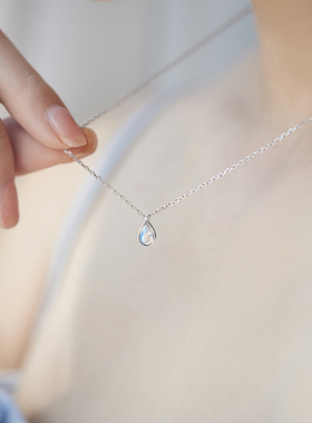 蓝月光S925纯银设计感水滴项链