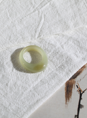 14号戒指 新疆和田玉糖玉馒头款指环 5786