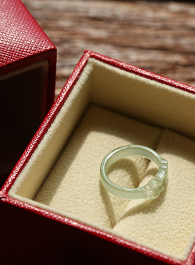 和田玉青白色戒指手工雕刻喜