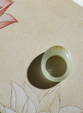 13号戒指 和田玉糖玉馒头款指环 6793