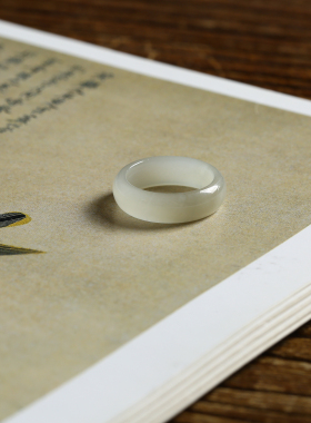 10号戒指 和田玉烟紫圆弧素圈指环 X88