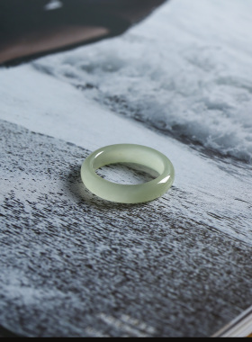 12号戒指 和田玉晴水青白圆条素圈指环 9122