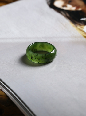 13号戒指 和田玉碧玉中宽圆弧素圈指环 6771