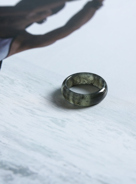 7号戒指 新疆和田玉青花泥鳅背小尺码素圈指环 尾戒 9115