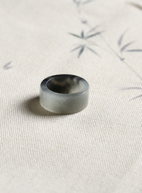 12号戒指 新疆和田玉青花籽料 籽玉宽条直切款方口指环 3219