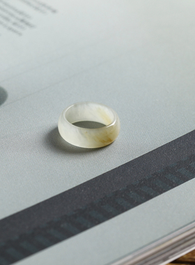 1号戒指 和田玉糖玉糖白玉小尺码素圈指环 尾戒 4170