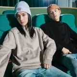 Мужской осенний утепленный цветной трикотажный свитер, в корейском стиле