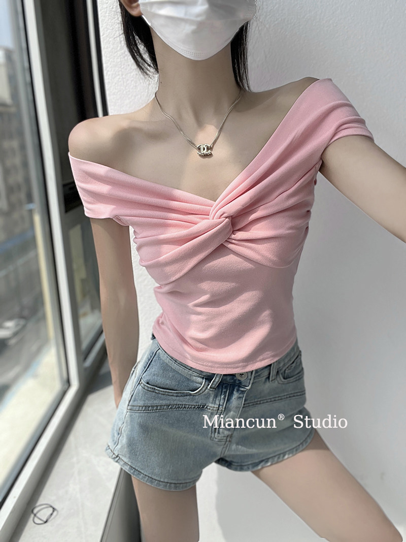 美式褶皱扭结堆叠感短袖T恤女一字肩纯欲辣妹设计感修身舒适上衣,淘宝优惠券,粉丝福利购,淘宝优惠卷