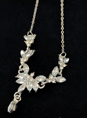 Vintage古着  Crystal Floral 项链