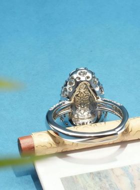 仿冰种帝王绿宝石葫芦戒指女时尚气质小众设计高级感8108