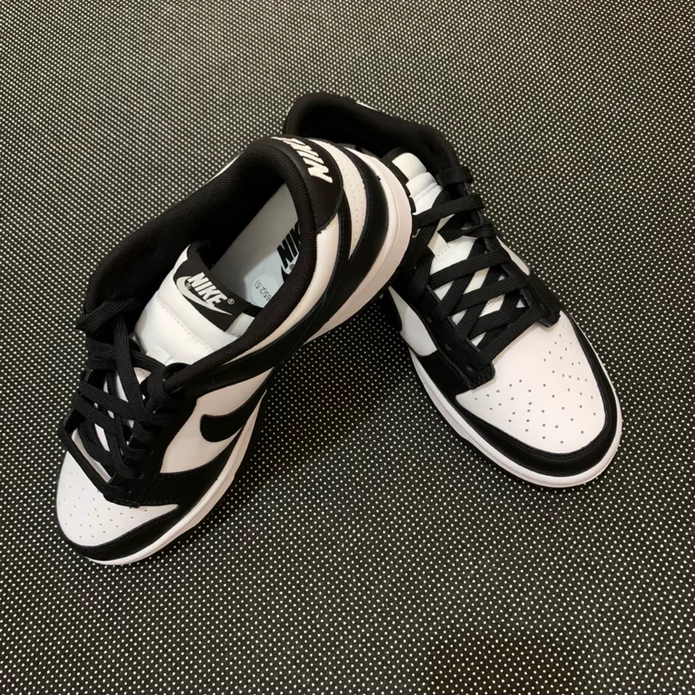 Nike/耐克 Dunk Low黑白熊猫运动休闲板鞋低帮男女同款HF5441-100,淘宝优惠券,粉丝福利购,淘宝优惠卷