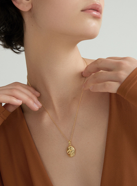 百搭气质2025新款简约设计感项链