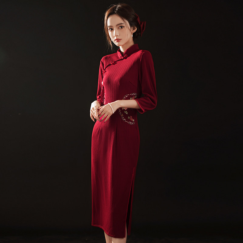 红色旗袍2021年新款秋冬长袖敬酒服 颜赋绣旗袍
