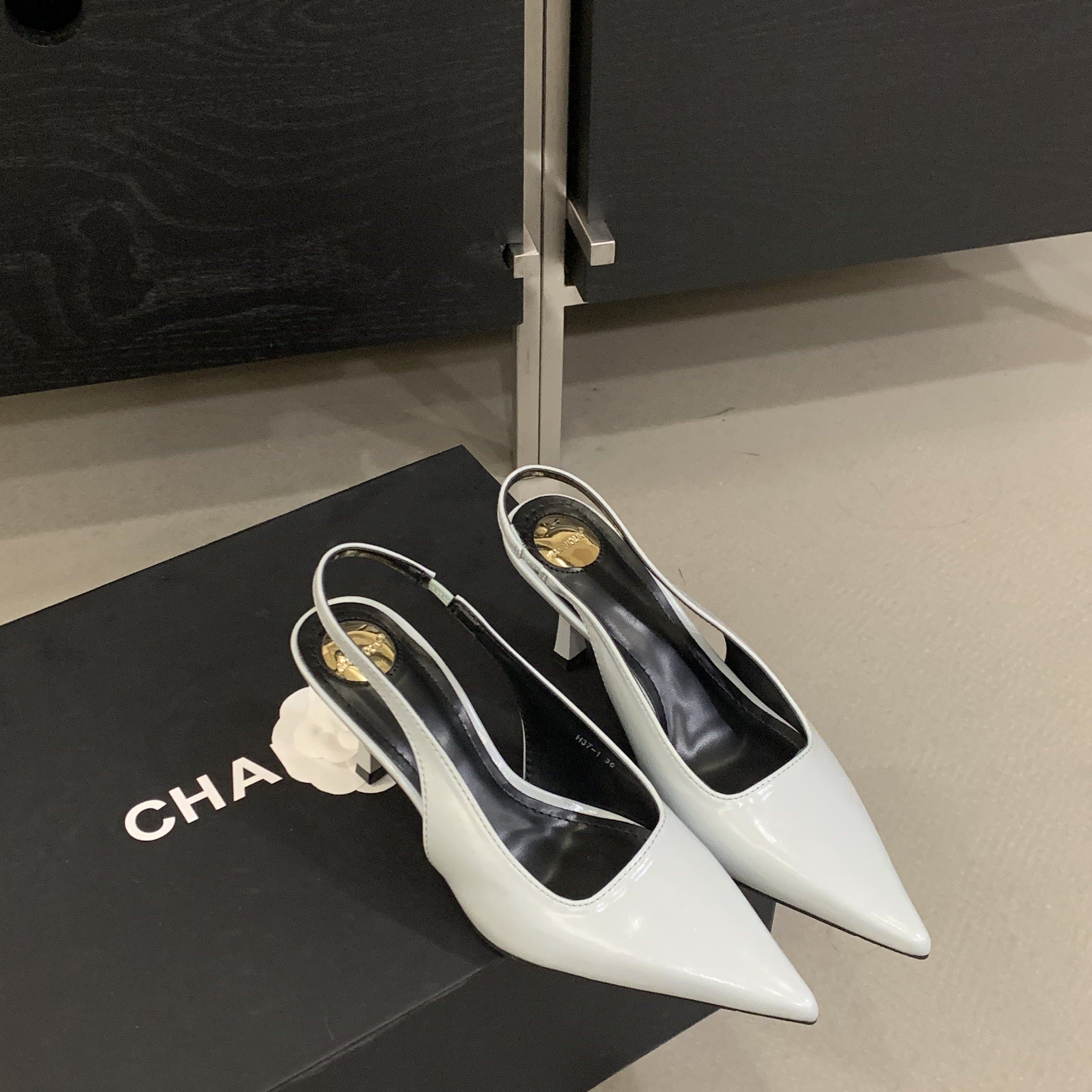 韩式气质尖头细跟浅口单鞋女漆皮后空凉鞋轻熟风名媛小个子高跟鞋,淘宝优惠券,粉丝福利购,淘宝优惠卷