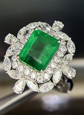 哗啦啦18K金祖母绿戒指送运费险