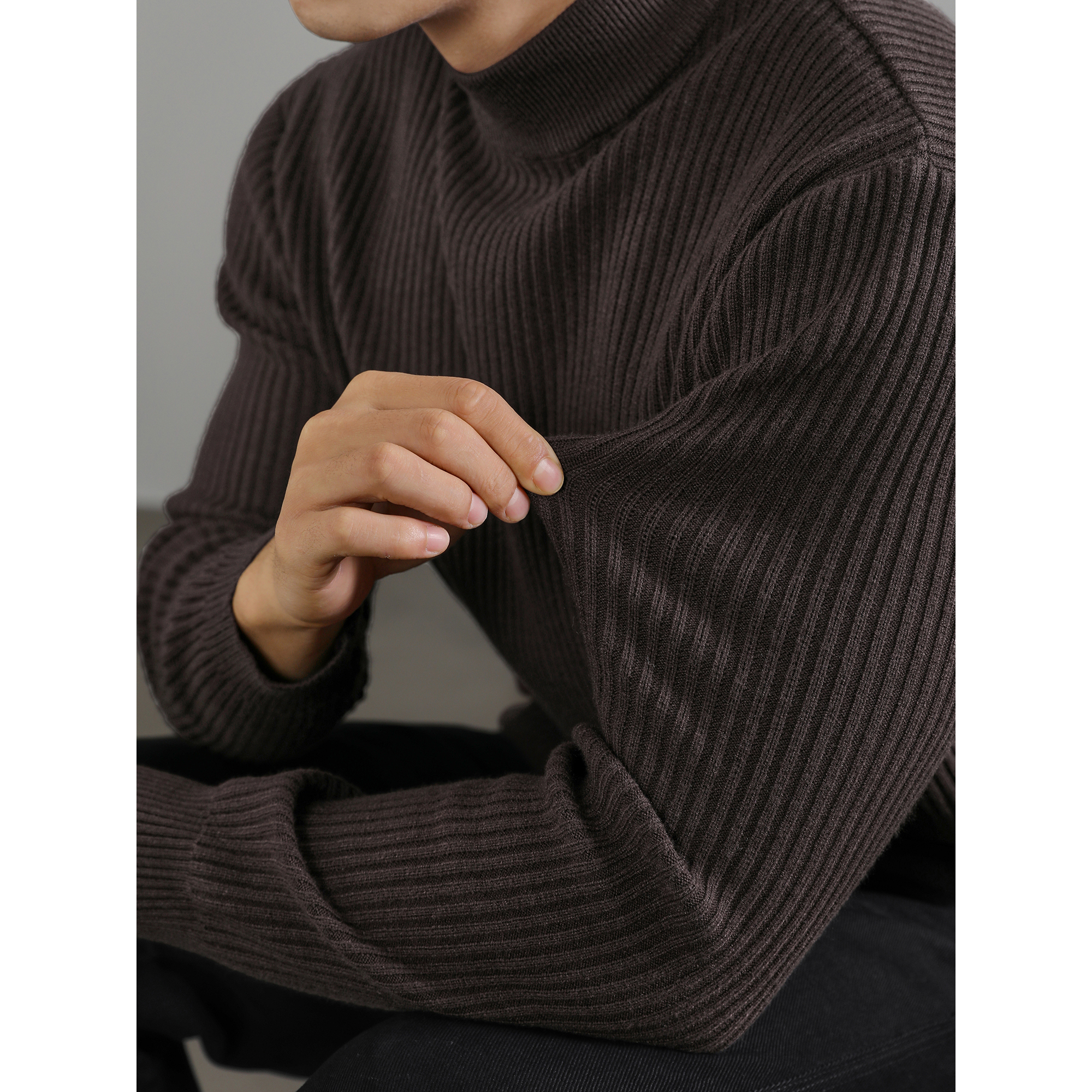 LUUD 咖啡色轻熟复古风毛衣男保暖套头针织衫竖条纹理提花打底衫 - 图1