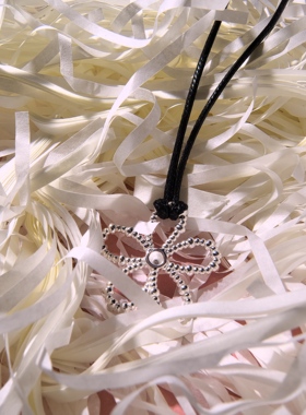 y公主S925纯银镂空花朵项链加长黑色皮绳毛衣链轻奢小众女项链