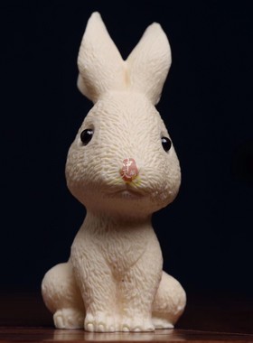 象牙果竖耳兔子手把件