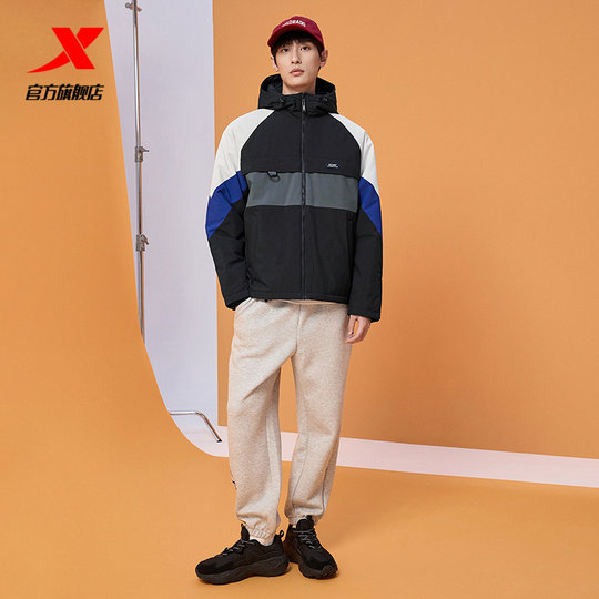 特步保暖棉服男装2025春季新款加厚连帽外套运动上衣977429170296