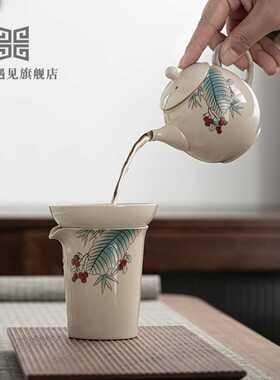 Minimalist Chinese Style Grass and Wood Gray Porcelain Kung