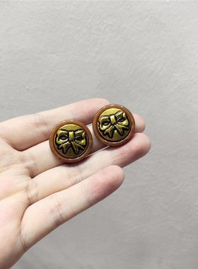 花朵蝴蝶结树脂圆形纽扣几何耳钉