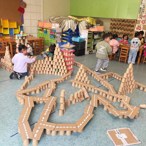 建构区材料幼儿园低结构大班纸杯区域手工辅助区角搭建美工区投放 - 图1