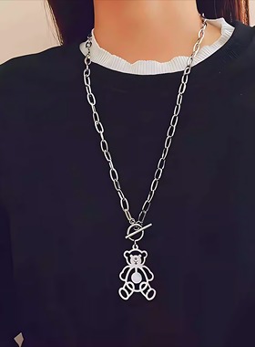 ins韩版网红个性镂空小熊钛钢项链嘻哈泰迪熊吊坠男女时尚毛衣链