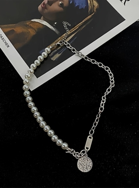 欧美冷淡风圆牌人像钛钢项链