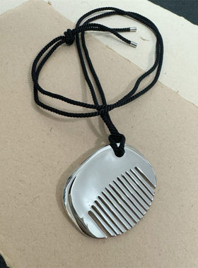 迷你梳子吊坠项链女百搭便携