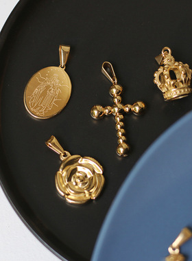 复古吊坠芮苼钛钢镀金女