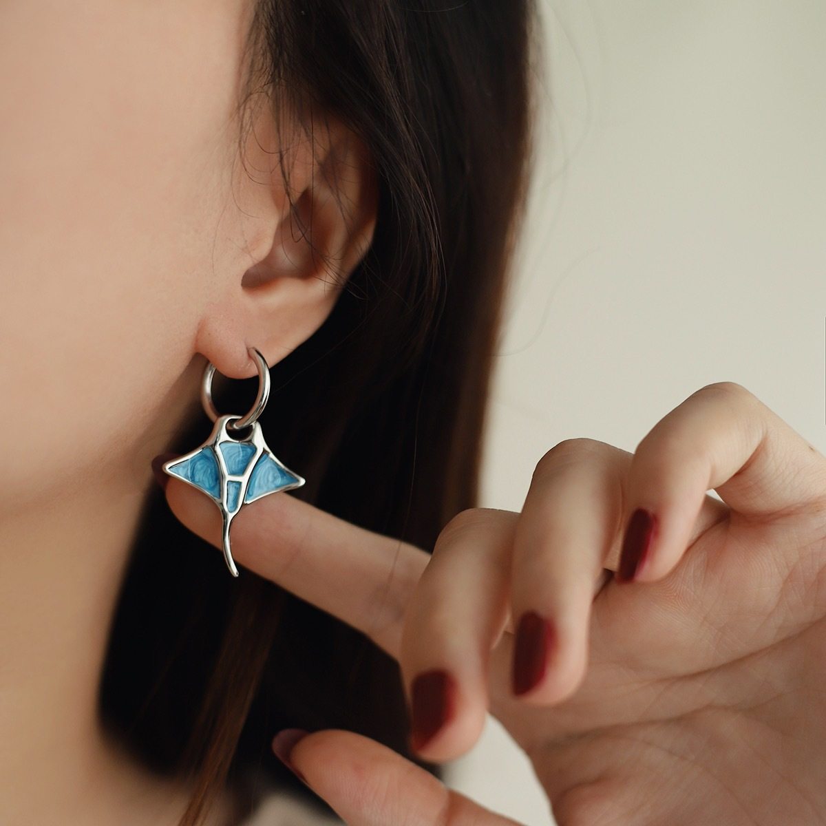 魔鬼鱼海洋风AB不对称滴油耳扣来自马尔代夫的礼物 耳环钛钢ED234,淘宝优惠券,粉丝福利购,淘宝优惠卷