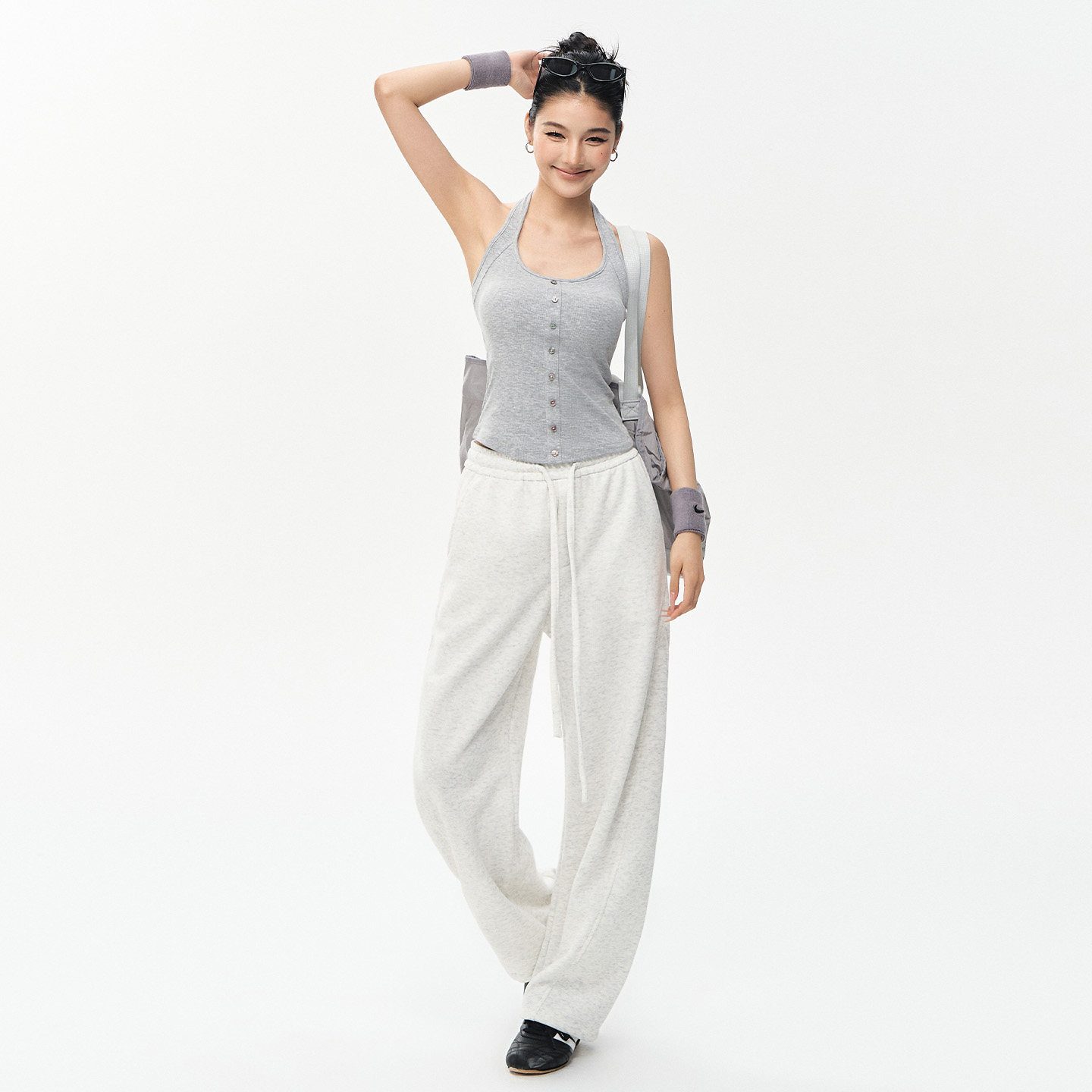 DCW挂脖瑜伽背心女长款修身显瘦带胸垫健身露背性感运动无袖上衣,淘宝优惠券,粉丝福利购,淘宝优惠卷