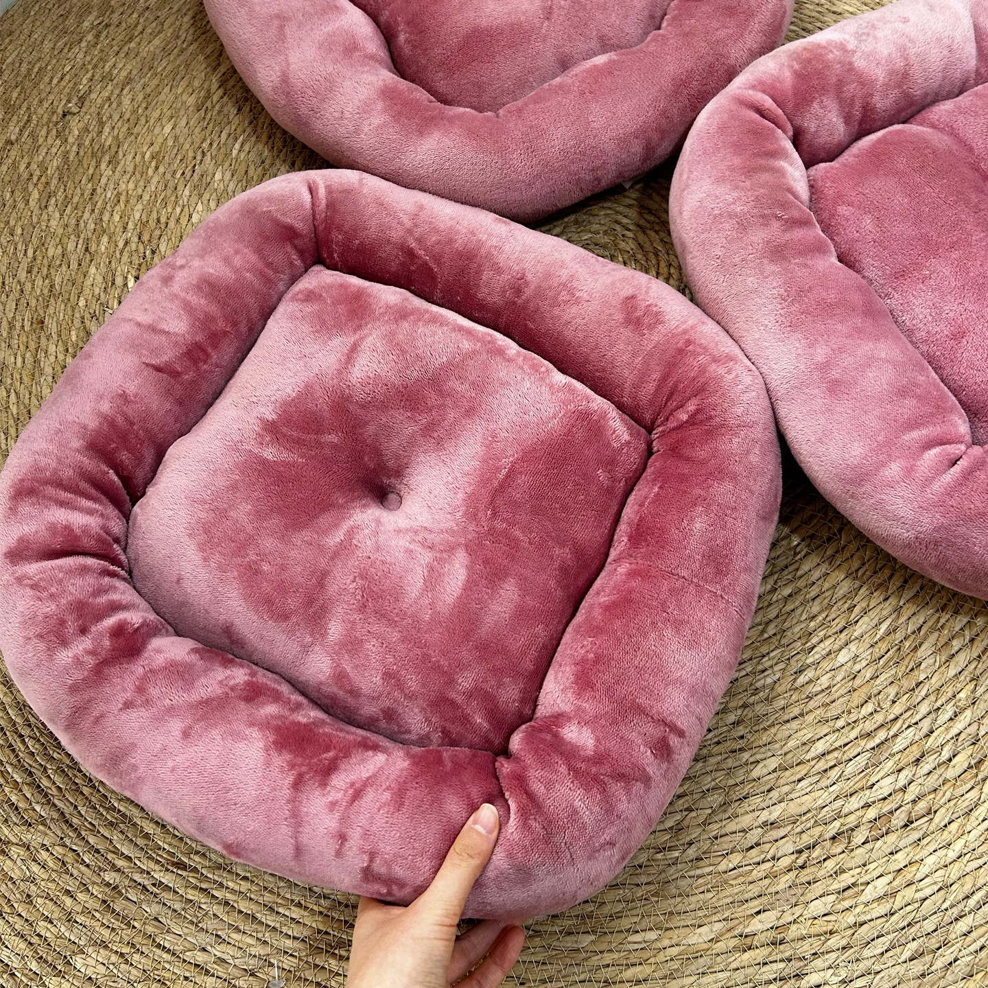 微瑕疵小粉垫子~46*42cm的小型犬幼犬狗窝 小奶狗小奶猫保暖狗窝,淘宝优惠券,粉丝福利购,淘宝优惠卷