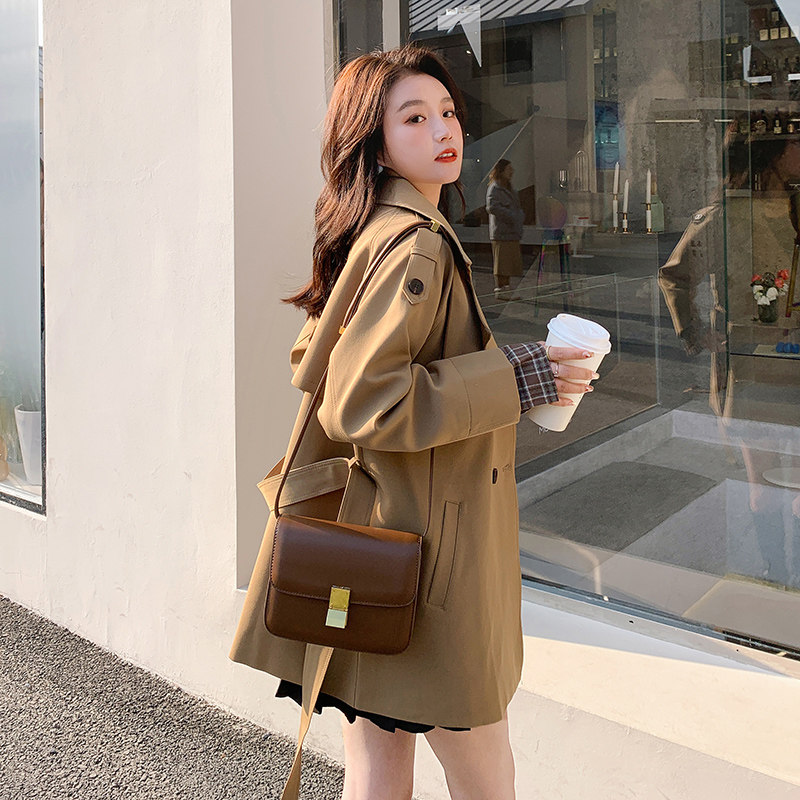 赫本风卡其色小个子短款女装风衣 赤蝶风衣