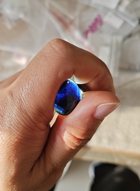 纯天然蓝宝石原石原矿石山东蓝宝石 随形小挂件透11.2ct 天地灵石
