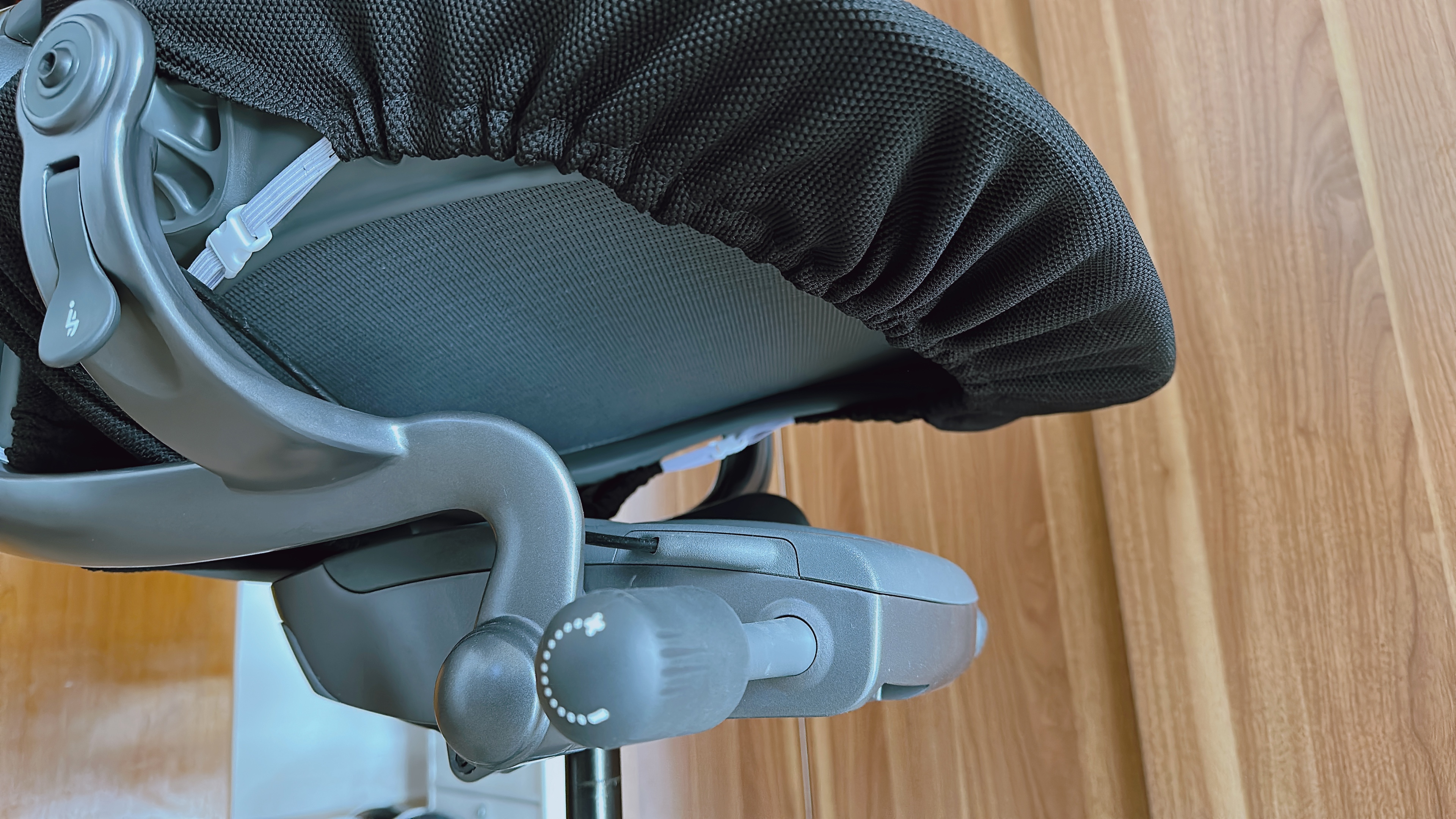 Herman Miller Aeron 2代赫曼米勒优门设freedom冈村椅套世楷定制 - 图3