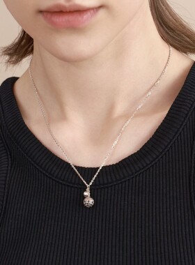 周生生旗下艾斐诗钻石项链合金