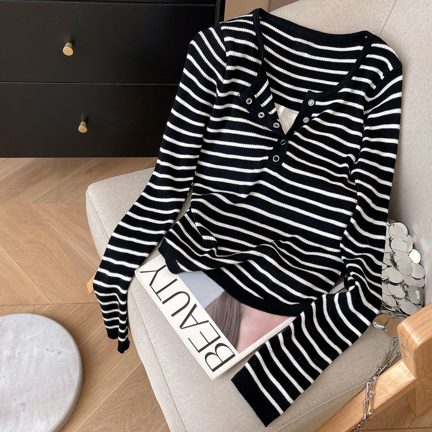 小C家 假两件针织衫女2025新款秋季坑条纹修身显瘦半开领羊毛上衣 - 图1