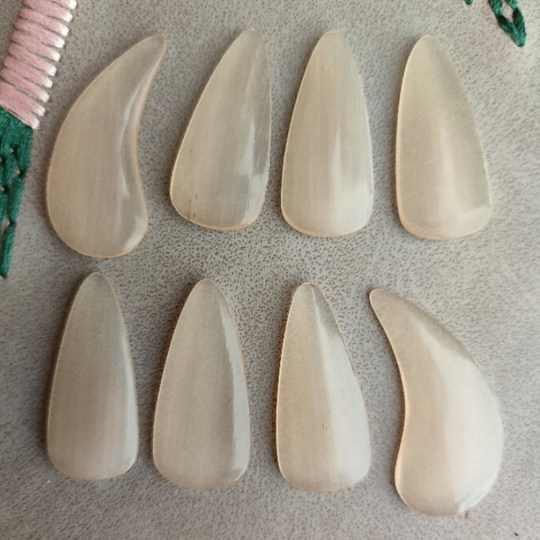 Natural black yak horns handmade customization professional guzheng nail grade exercise practice adult children large, medium and small trumpet