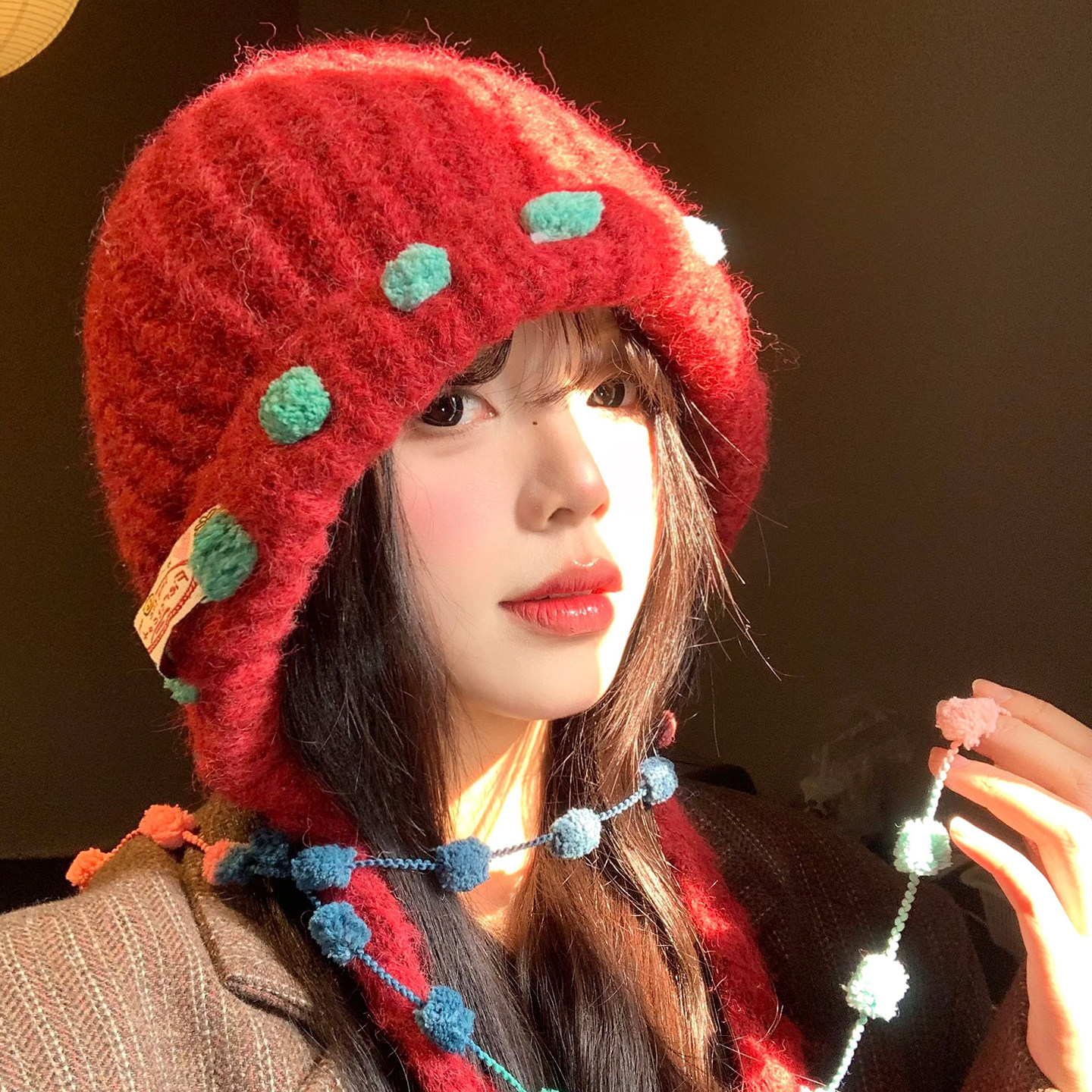 毛球流苏系带红色针织护耳帽女冬季显脸小毛线帽保暖防寒套头帽子,淘宝优惠券,粉丝福利购,淘宝优惠卷