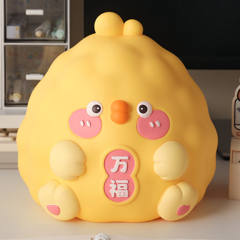 蛇年新款团团熊搪胶存钱罐儿童可进可出大容量储蓄罐桌面创意摆件,淘宝优惠券,粉丝福利购,淘宝优惠卷