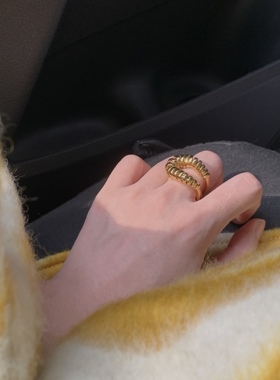 ceroenmi手指上的电话镀金女线圈