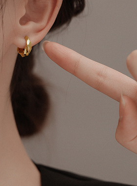 饰悟银饰轻奢高级感纯银耳环耳扣