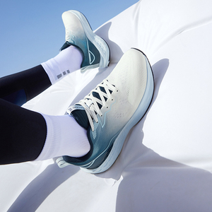 361飞鱼3跑鞋有货了速~