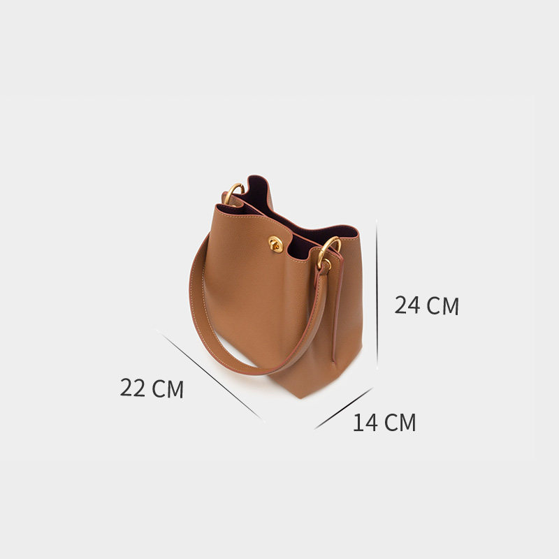 newlonpa真皮高级感宽肩带斜挎包包 newlonpa纽隆帕女士包袋