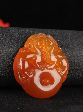 冰种玛瑙玉髓双貔貅招财转运吊坠