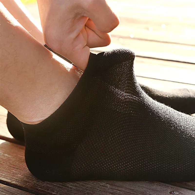 达达狼旗舰店袜子男夏季薄款超薄船袜短袜透气冰丝中筒低帮矮腰黑白防臭网眼款1