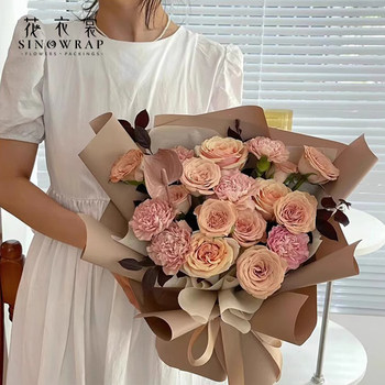 ເສື້ອຜ້າດອກໄມ້ສີແຂງ First Love Rolled Ouya Paper Matte Morning Mist Paper Waterproof Floral Materials Flower Shop Materials Packaging