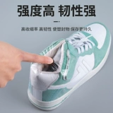 Фен, спортивная обувь, защитный пульт